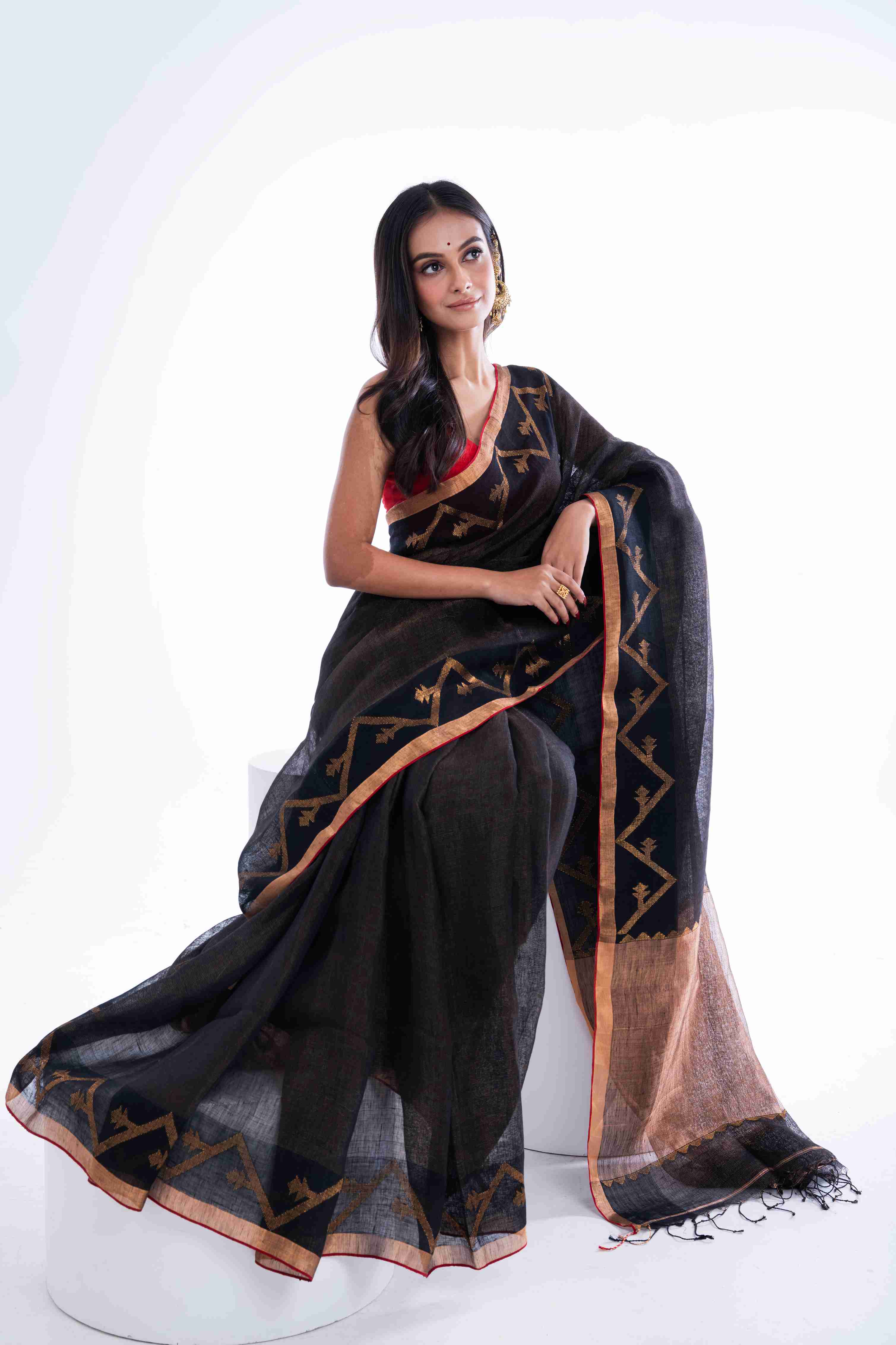 Pure Tissue Linen Derpar Dhakai Jamdani