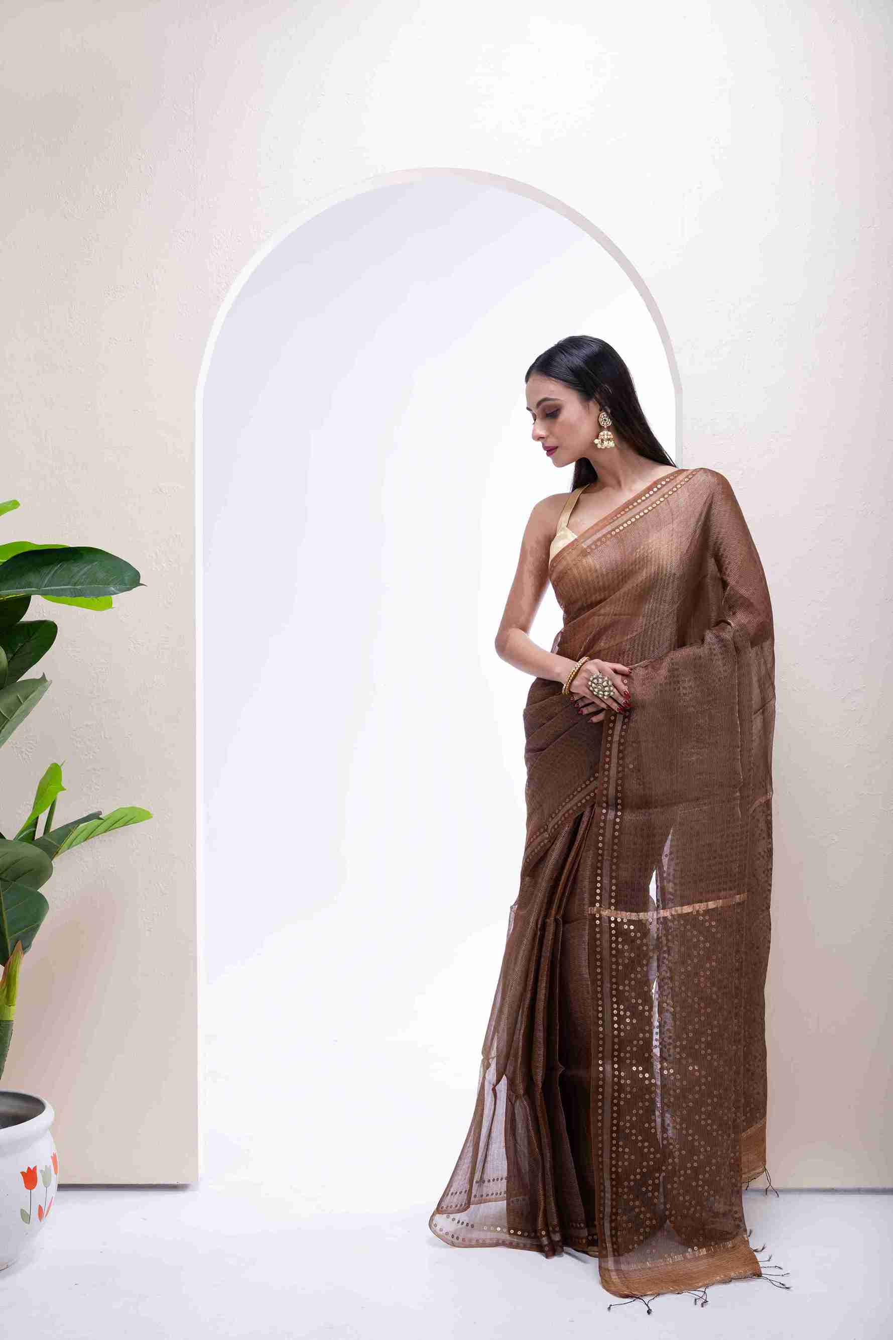 Elegant Pure Tissue Muslin Saree with Sequins Zigzag Work