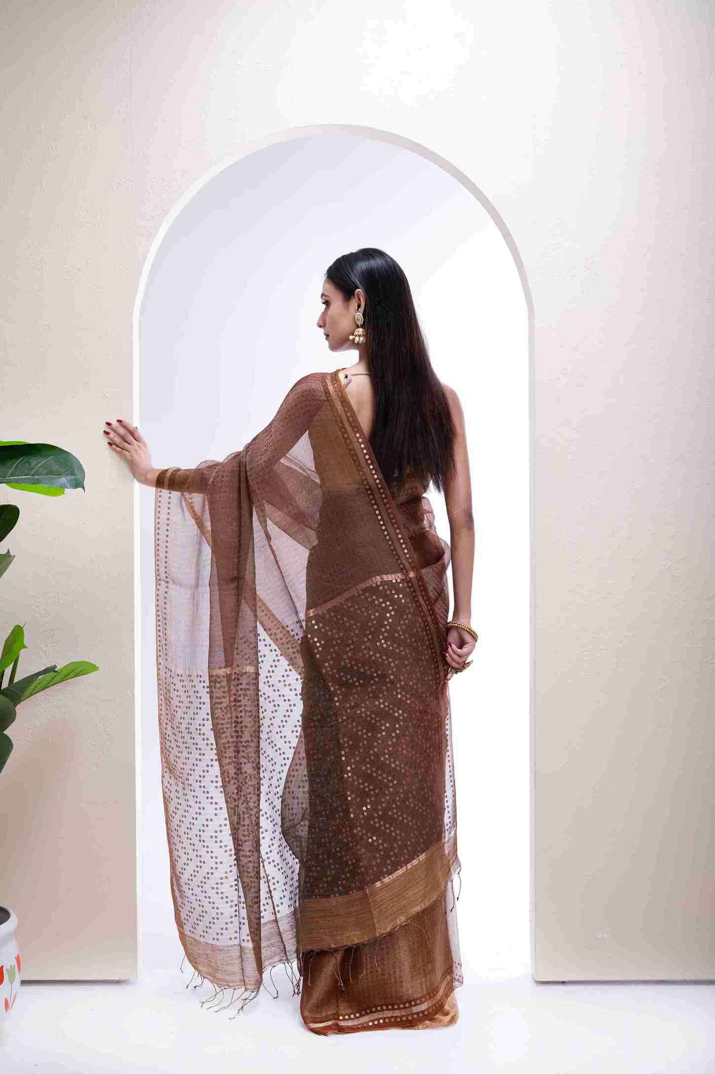 Elegant Pure Tissue Muslin Saree with Sequins Zigzag Work