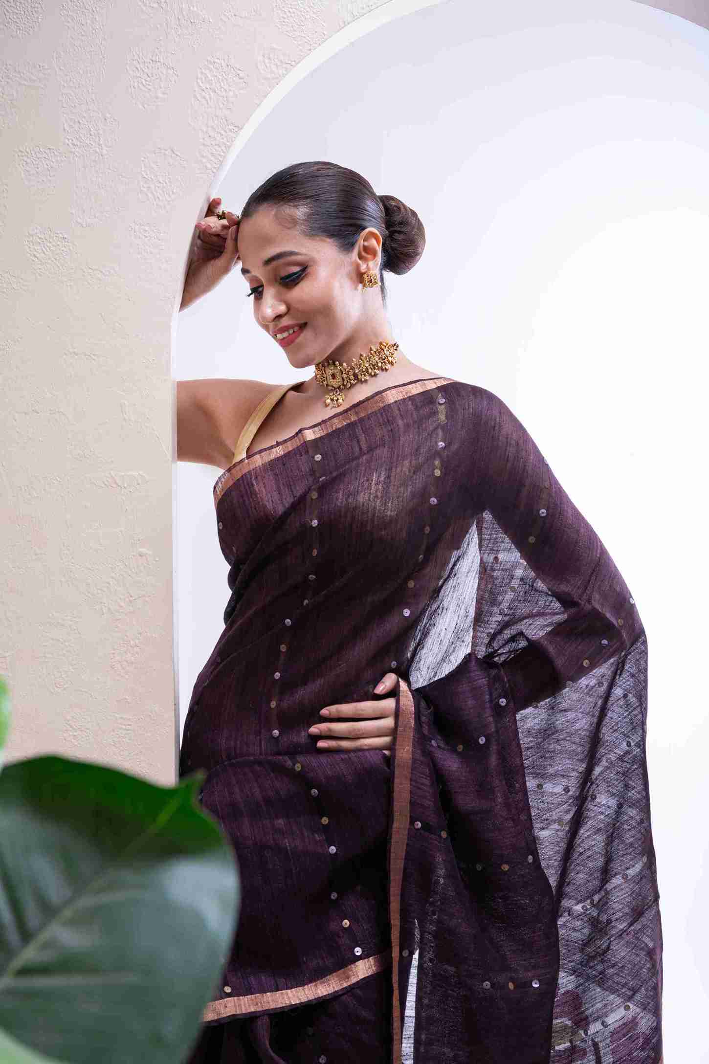 Pure Matka Silk Saree with Shell Body & Paithani Pallu