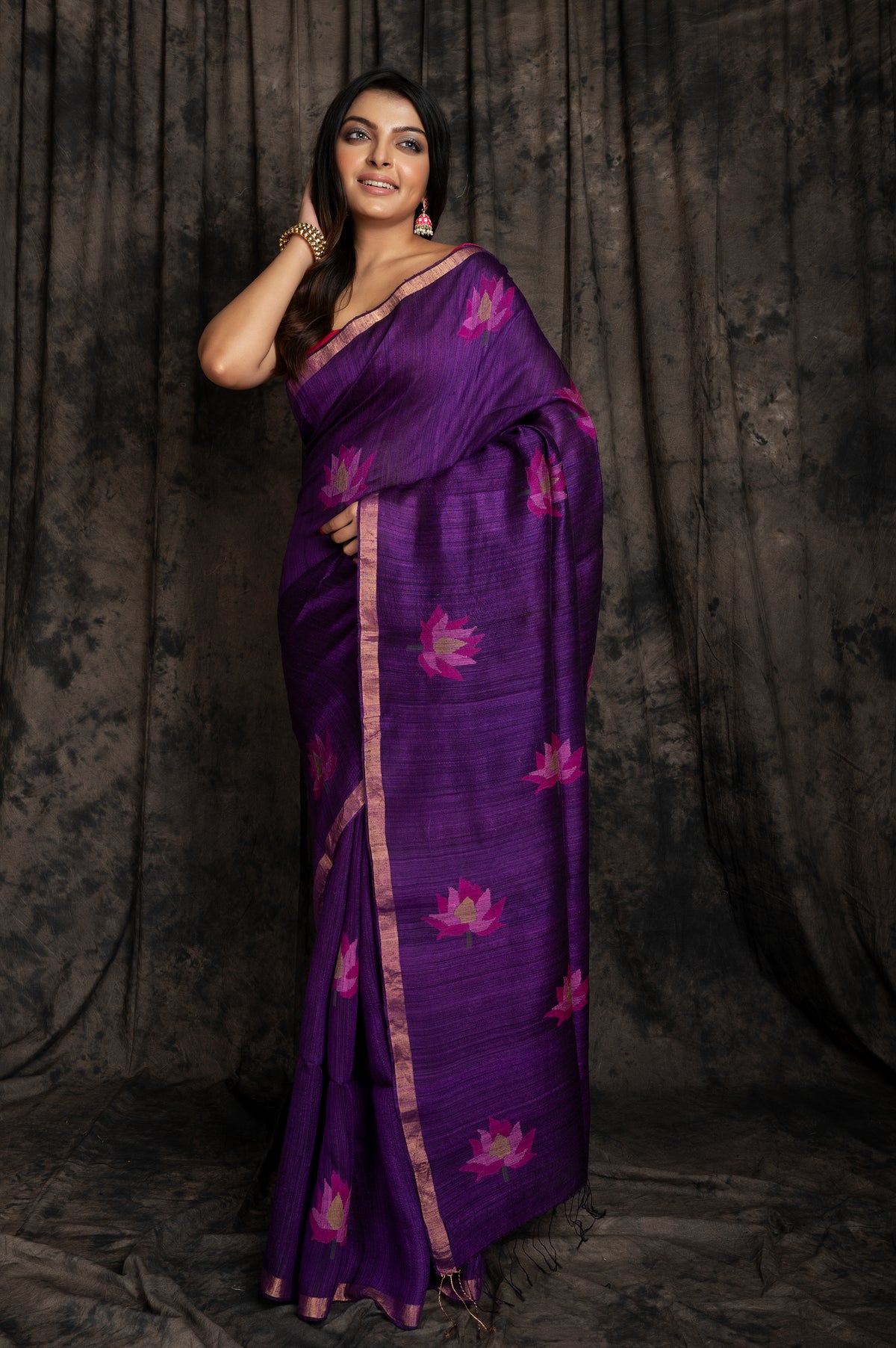 Matka  Pink Lotus Jamdani In Purple Colour