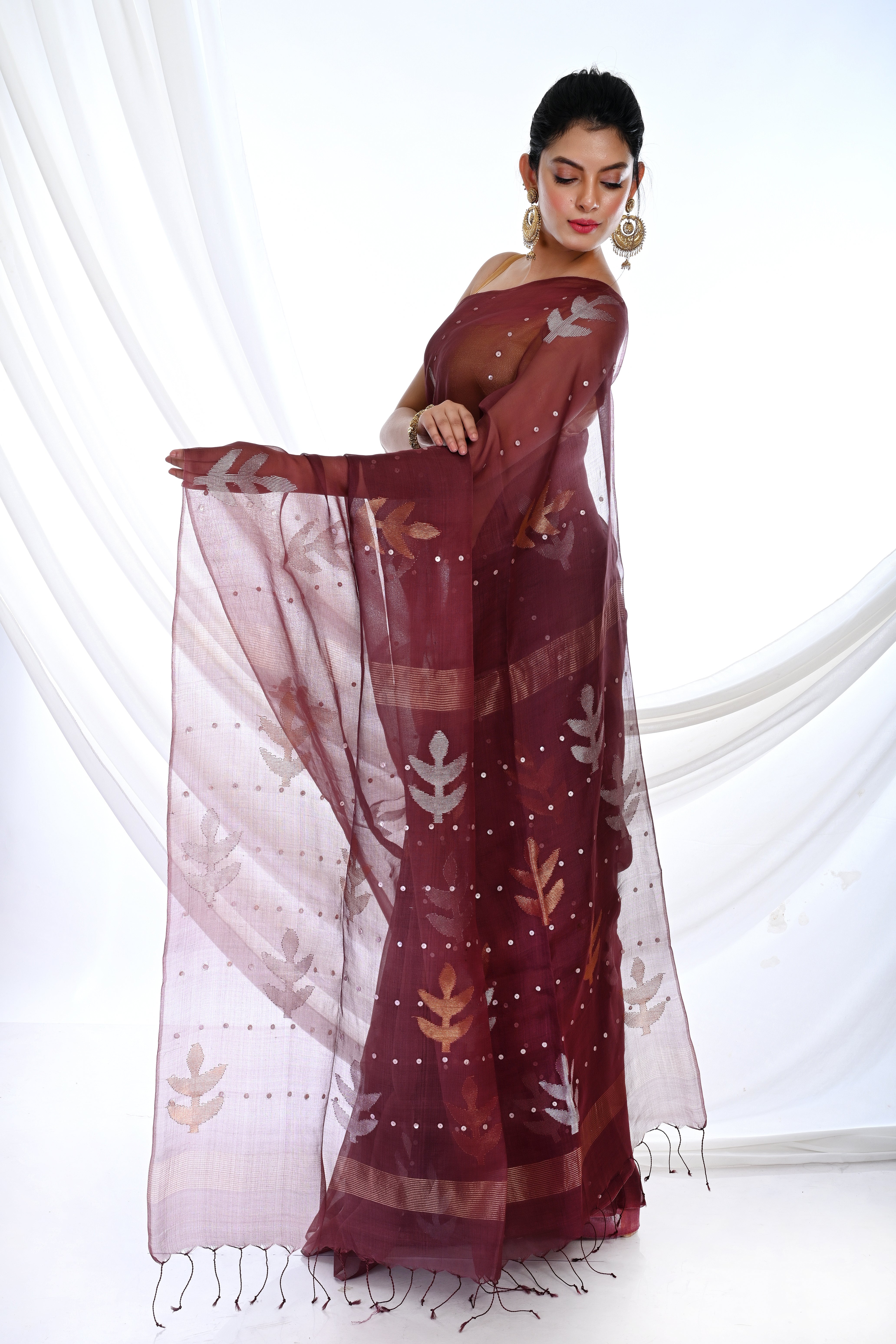 PURE MUSLIN SHELL POCKET WEAVING SAREE