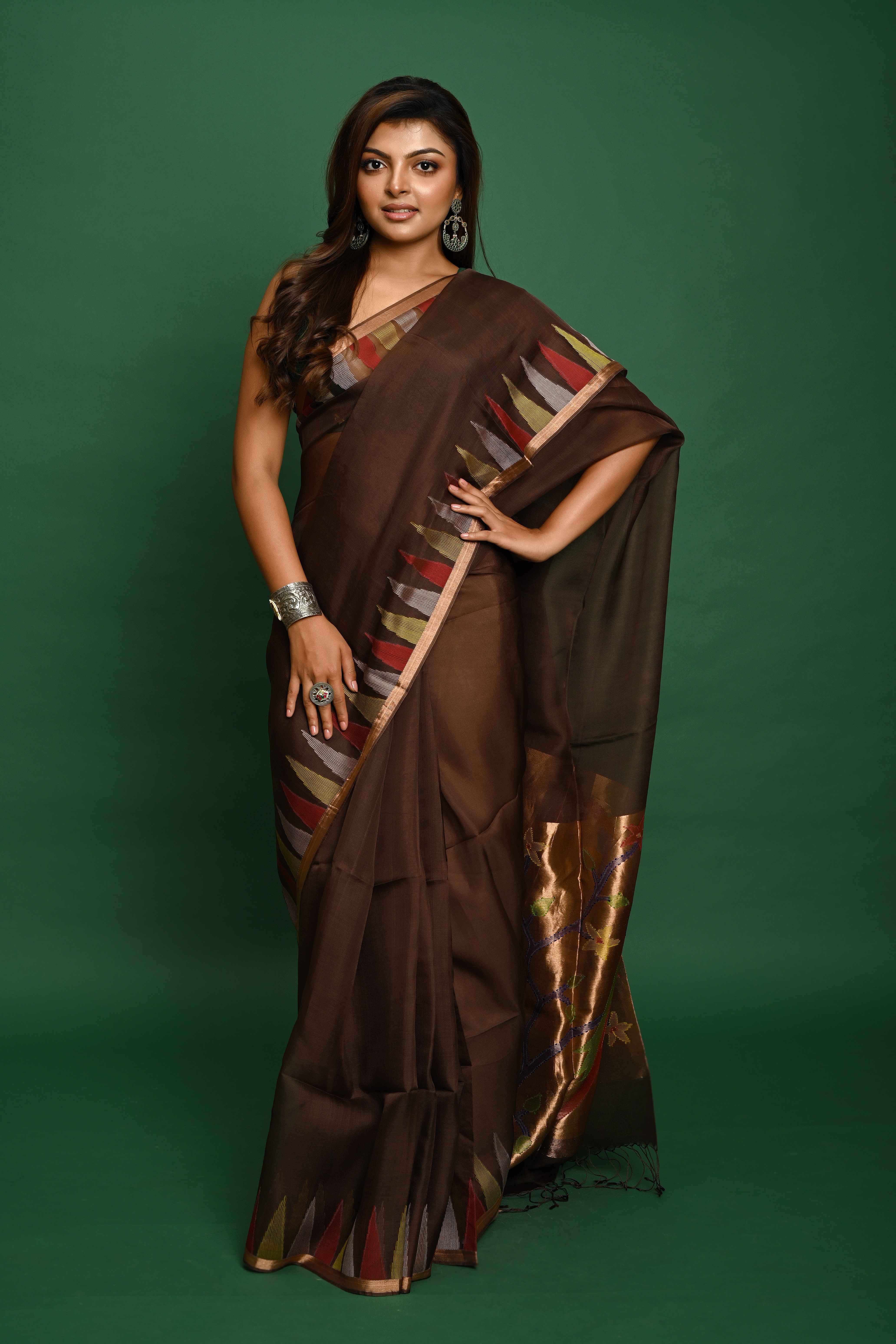 PURE MUSLIN TEMPLE PAITHANI JAMDANI SAREE