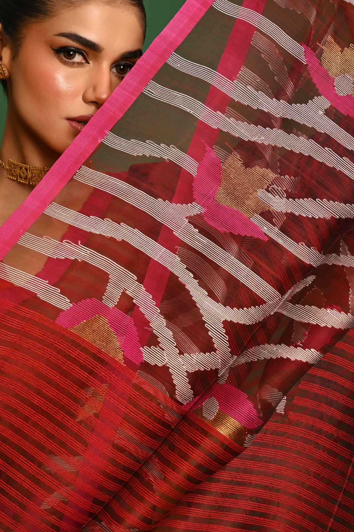 MUSLIN NOYAL SILK JAMDANI SAREE
