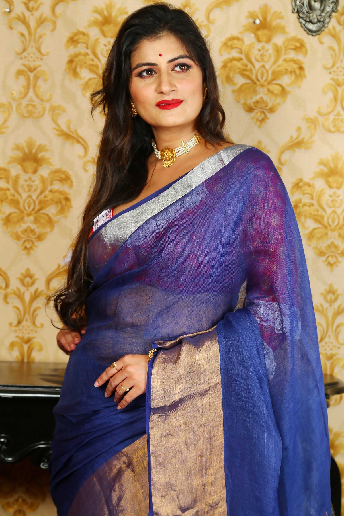 Pure Linen Gajar Jamdani In Royal Blue Colour