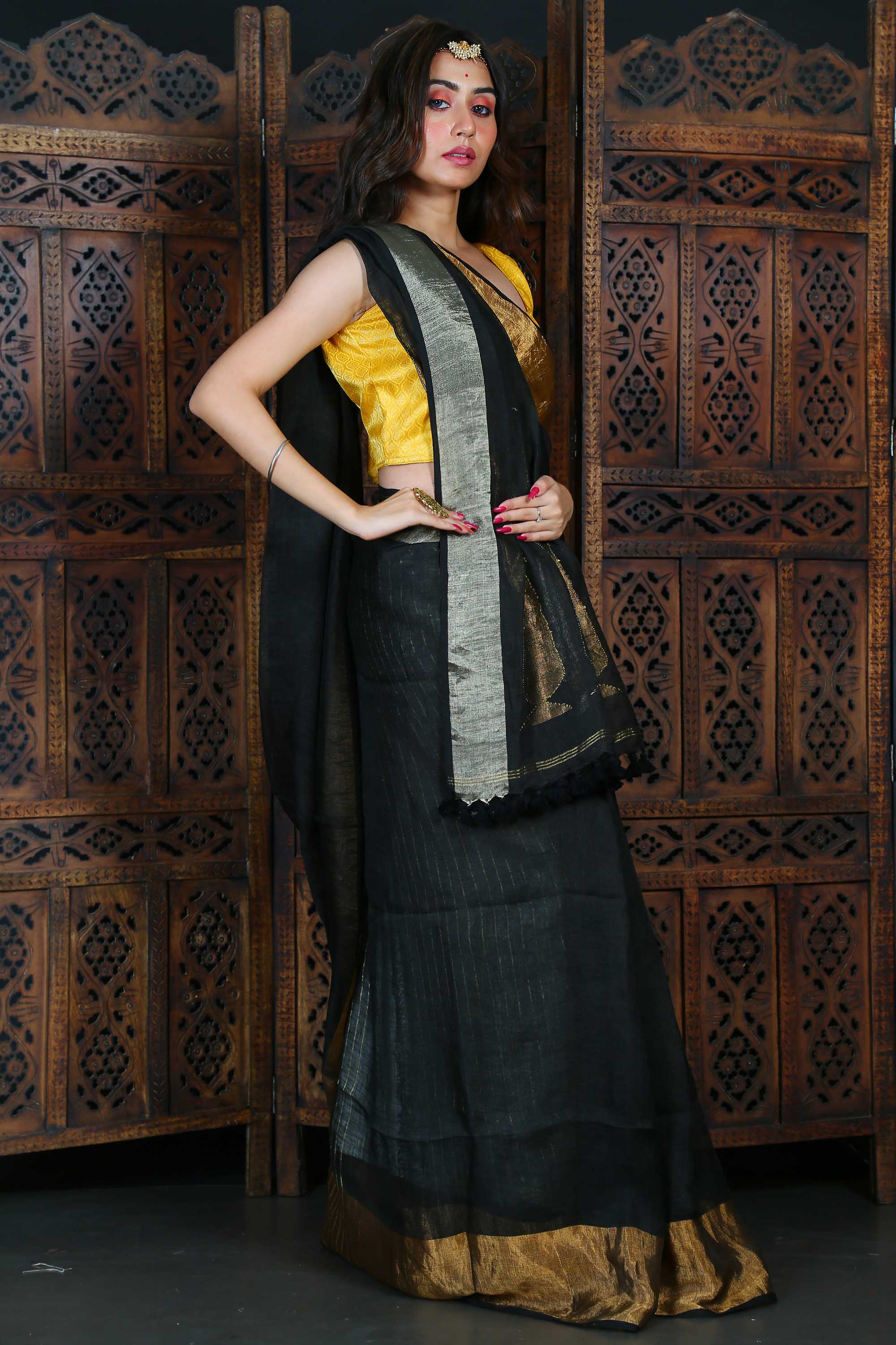 Pure Linen Gajar Jamdani In Black Colour